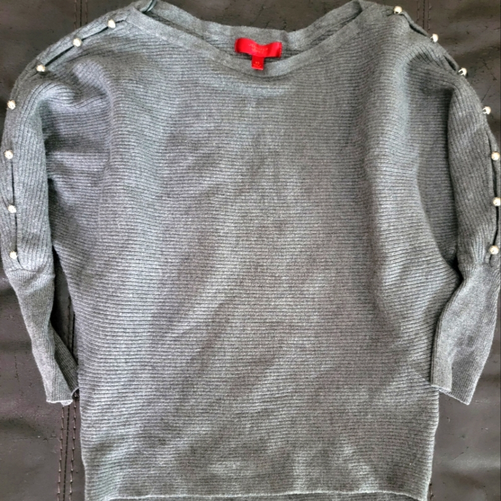 Gray sweater